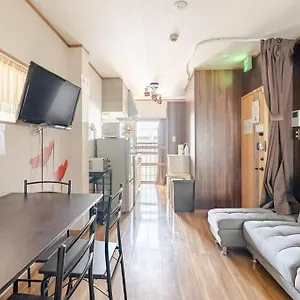 Royce Hanazono Apartament *