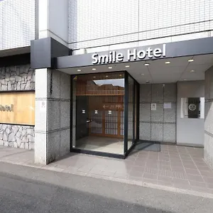 Smile Karasuma Gojo Hotel 3*