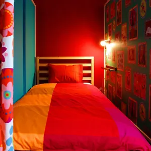 Hat'n Hostel *