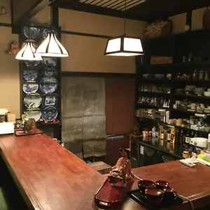 Hatago Kuretake-an 2*