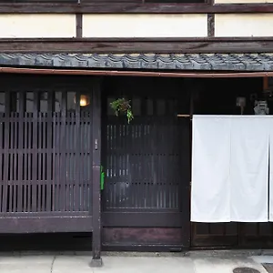 ゲストハウスみやこ Maison d'hôtes 2*