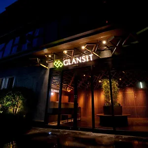 Glansit Kawaramachi Hotel cápsula Kioto