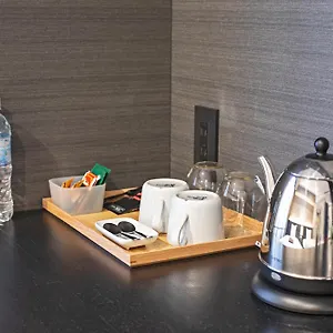 Hotell Ninja Black 3*