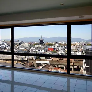 Hotel Plaza Annex 3*