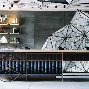 Mercure Station Hotel 4*