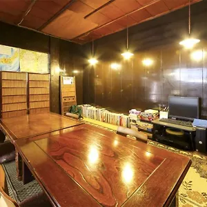Guest house Tonbo *