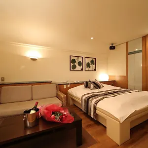 情趣酒店 La Siesta (adults Only) 2*