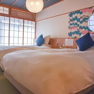 Chika Seiryu Dom wakacyjny Kioto