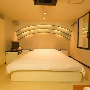 エルミタージュ　（大人専用） 2* 京都市