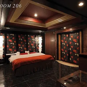 Crystal Gate (adults Only) Love hôtel