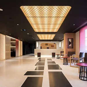 Nest Shijo Karasuma