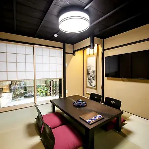 Miro Shichjo Hanabatakecho Tei *