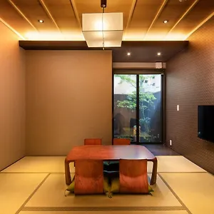 Nyaraló Kanade Kawaramachi-nijo *